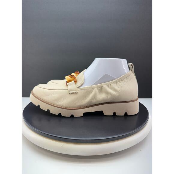 Vionic Charm Cynthia Womens Size 8 Wide Loafers Cream Slip On Comfort Shoes - Picture 1 of 13